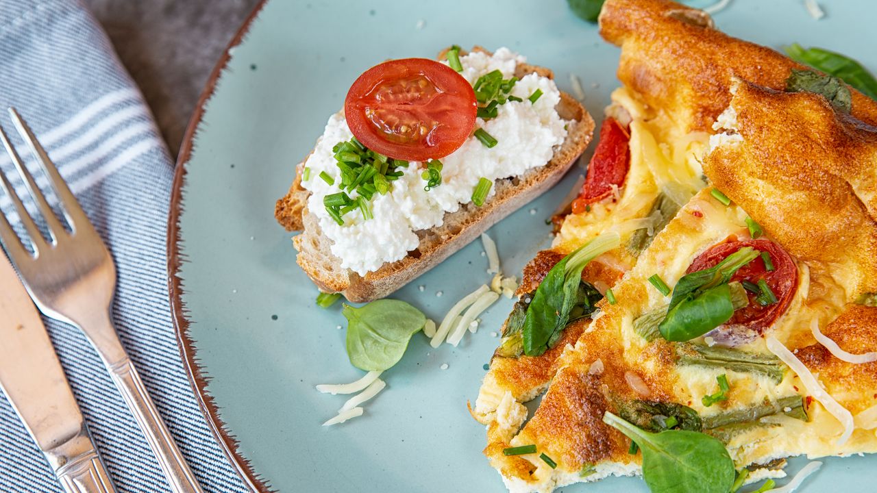 Omelete em fritadeira: a receita rápida e fácil