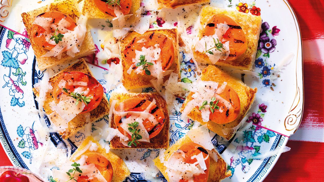 Receita de Crostini com damascos grelhados